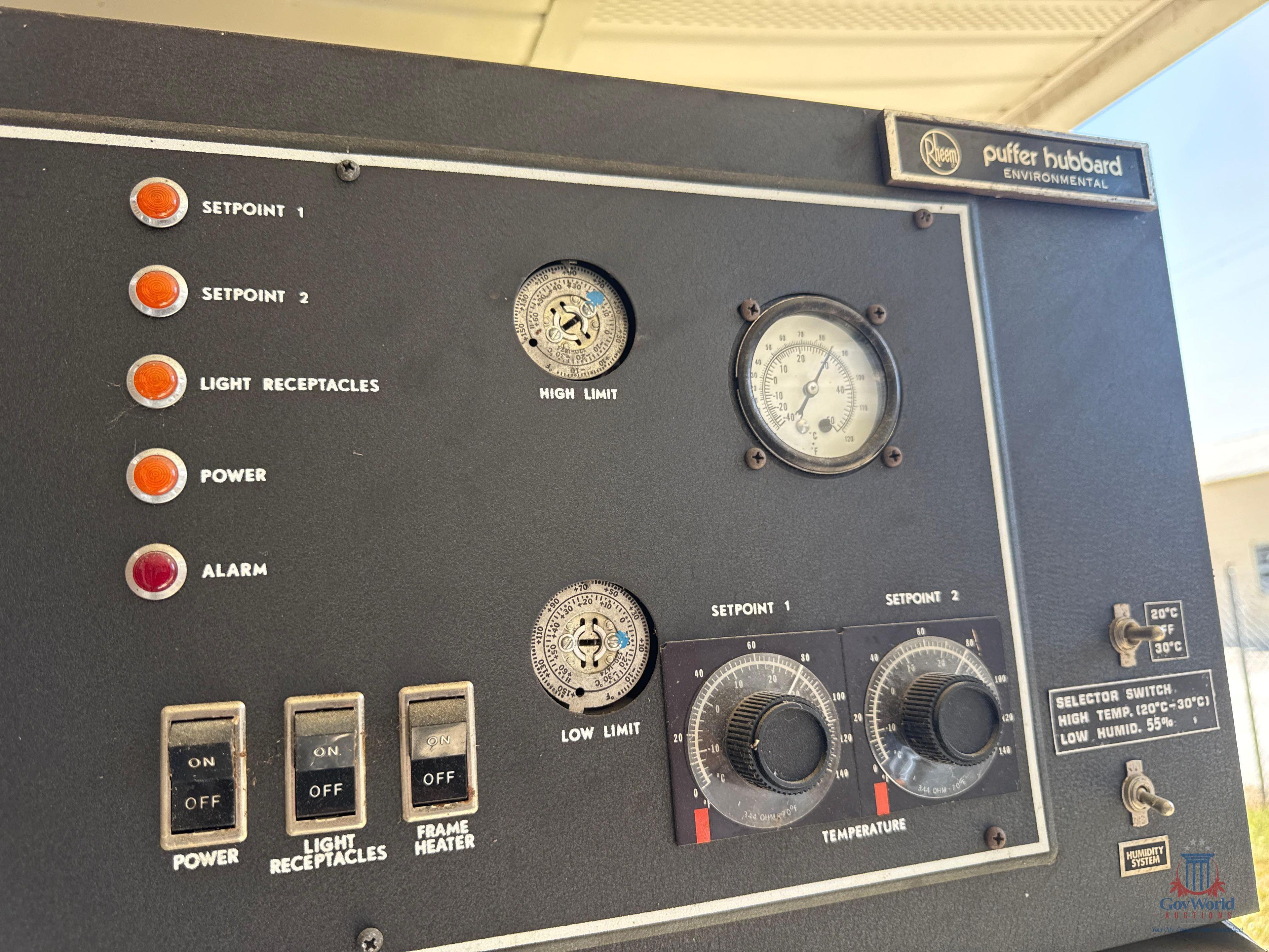 RHEEM PUFFER HUBBARD ENVIROMENTAL LABRATORY REFRIGERATOR