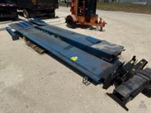 ROTARY SM-18 4 POST LIFT, SER#JIU12F000F