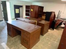 LOT CONSISTING OF OFFICE FURNITURE