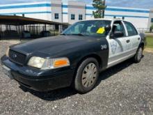 2008 Ford Crown Victoria Passenger Car, VIN # 2FAFP71V48X152116