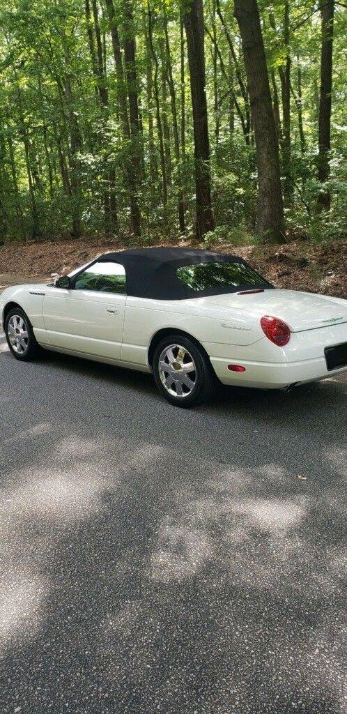 2002 Ford Thunderbird