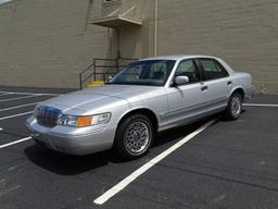 2000 Mercury Grand Marquis GS
