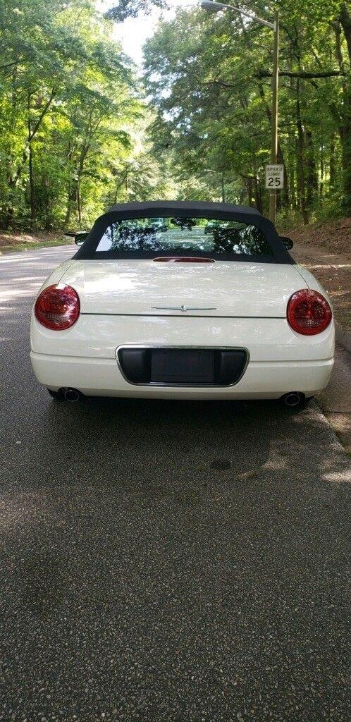 2002 Ford Thunderbird