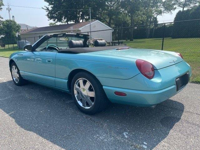 2002 Ford Thunderbird