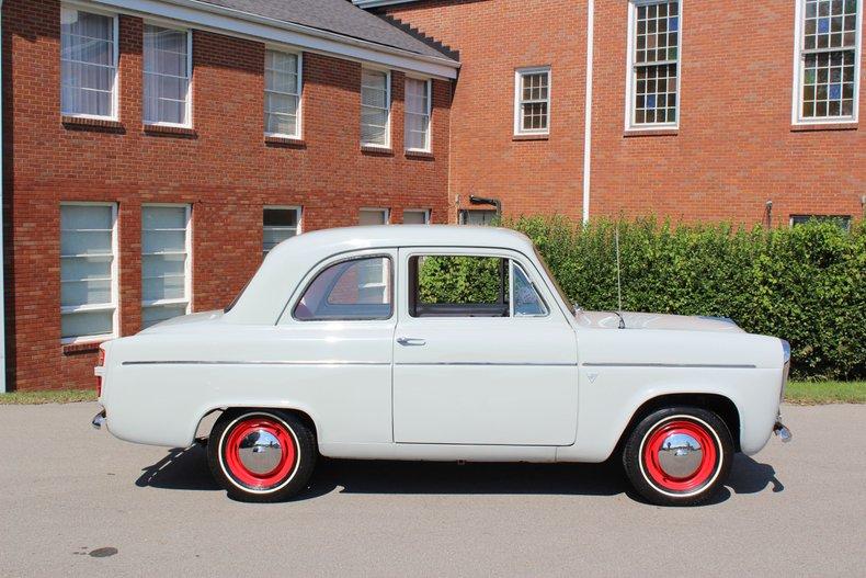 1959 Ford Anglia