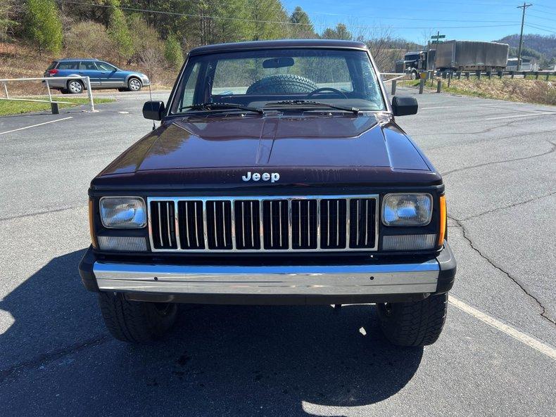 1989 Jeep Comanche Pioneer