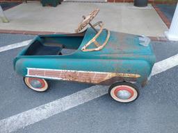Safari Pedal Car