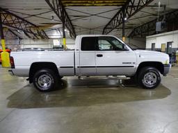 1999 Dodge Ram SLT