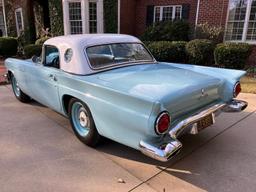 1957 Ford Thunderbird