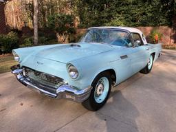 1957 Ford Thunderbird