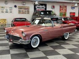 1957 Ford Thunderbird