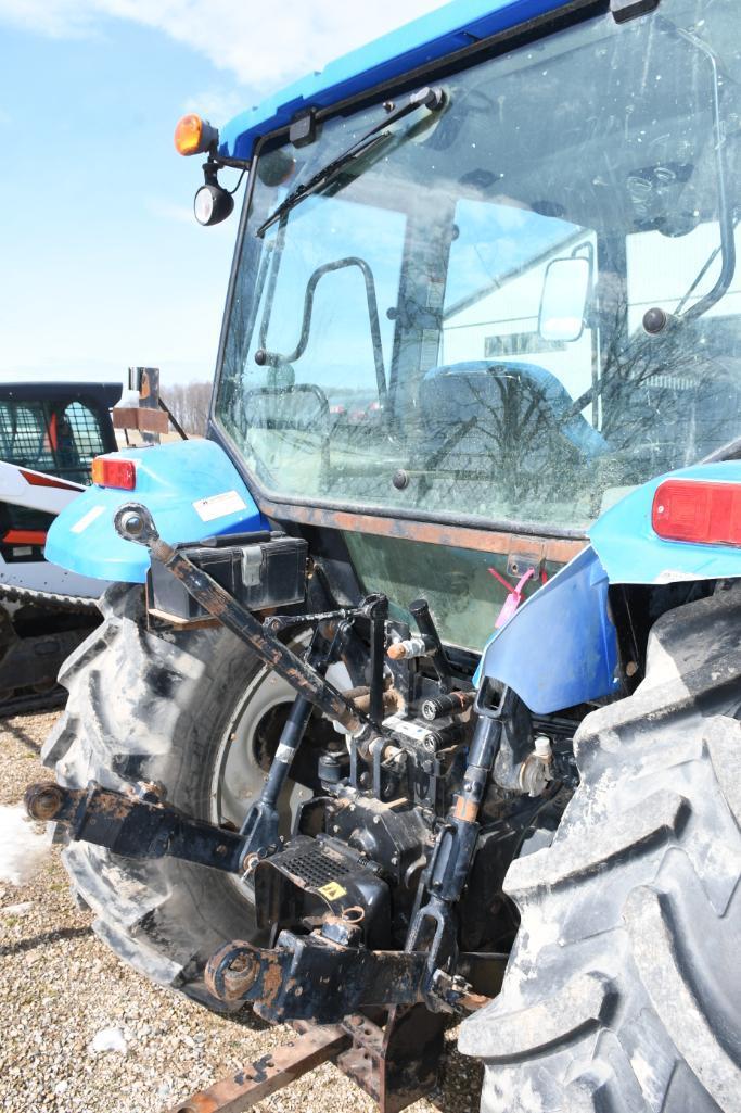 NEW HOLLAND T5060 TRACTOR