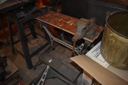 Black and Decker work mate table with Bench Vice