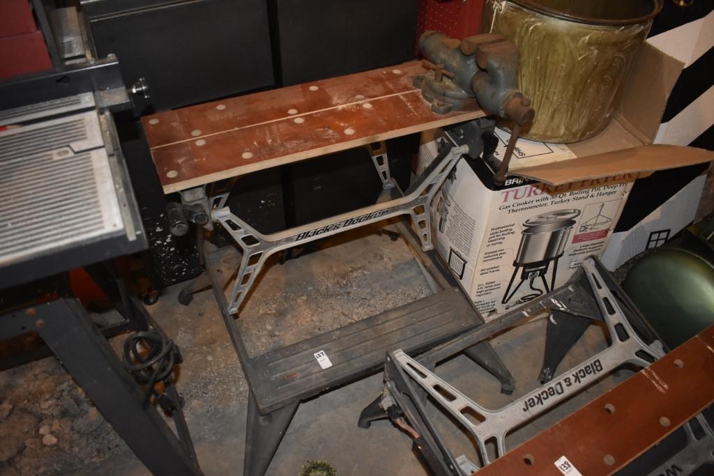 Black and Decker work mate table with Bench Vice