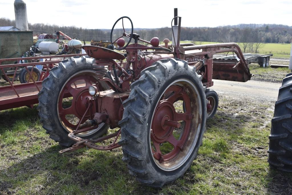 McCormick Farmall H Loader Tractor
