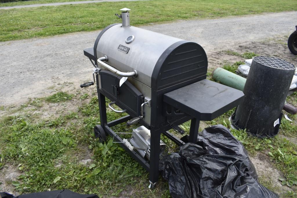 Dyna-Glo Dual Chamber Charcoal Grill