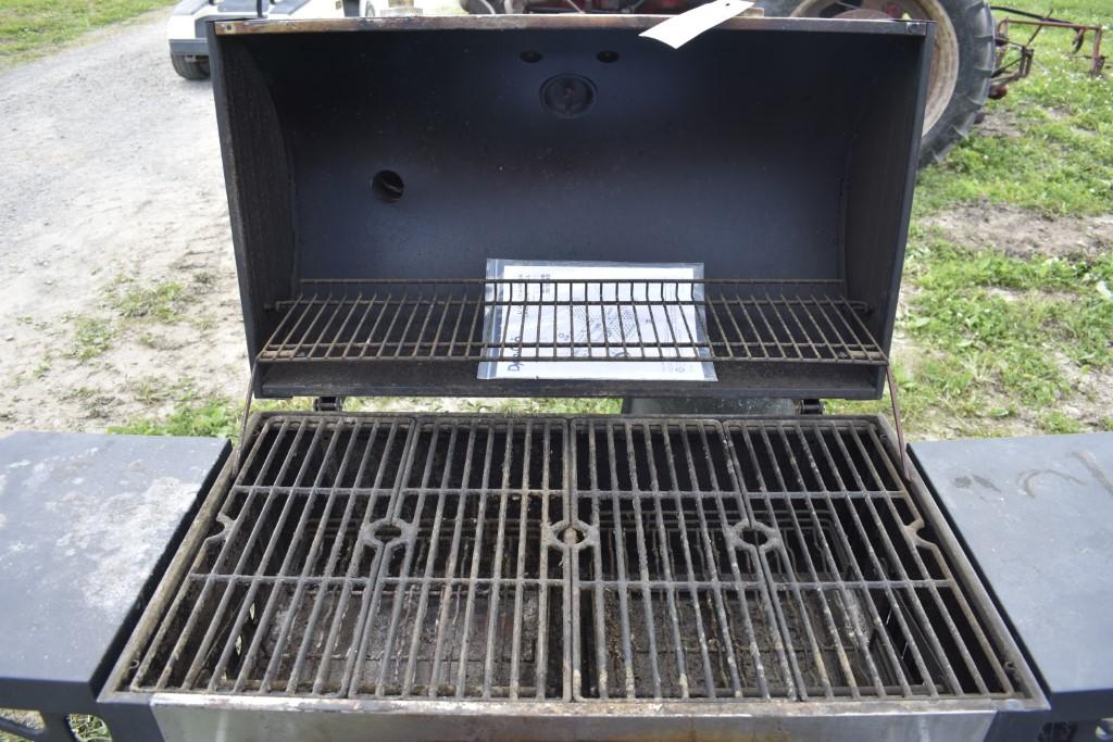Dyna-Glo Dual Chamber Charcoal Grill
