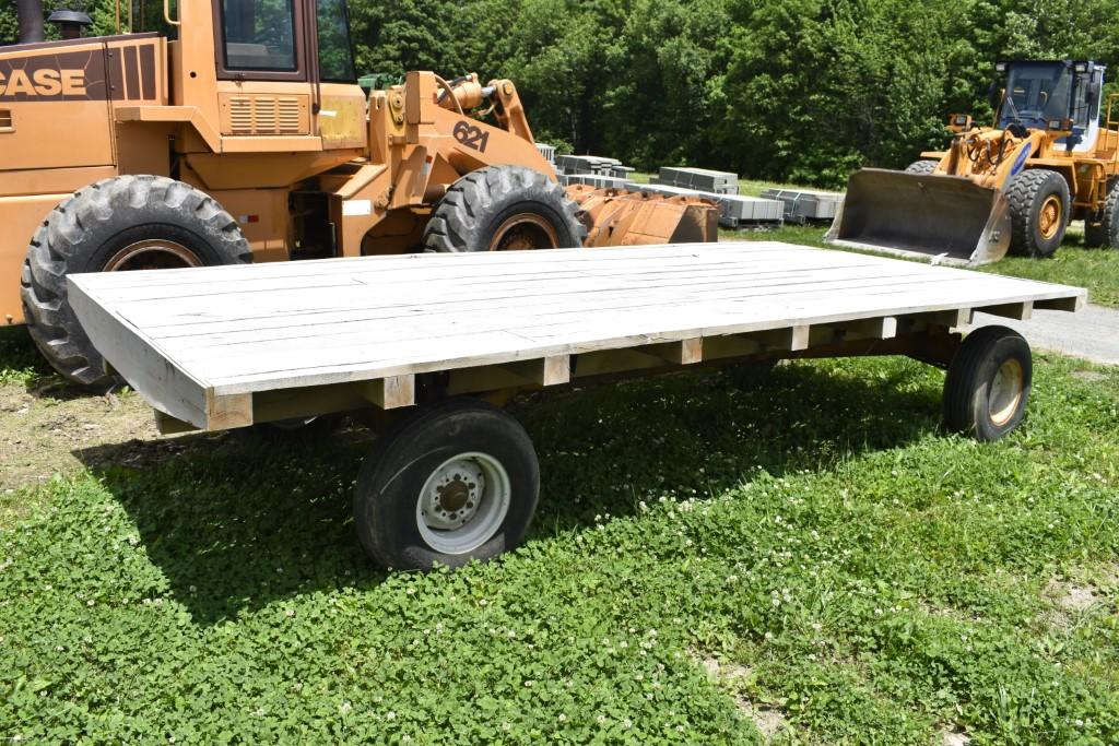 16' Flat Deck Hay Wagon with New Holland Gear