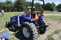 New Holland TC30 Tractor