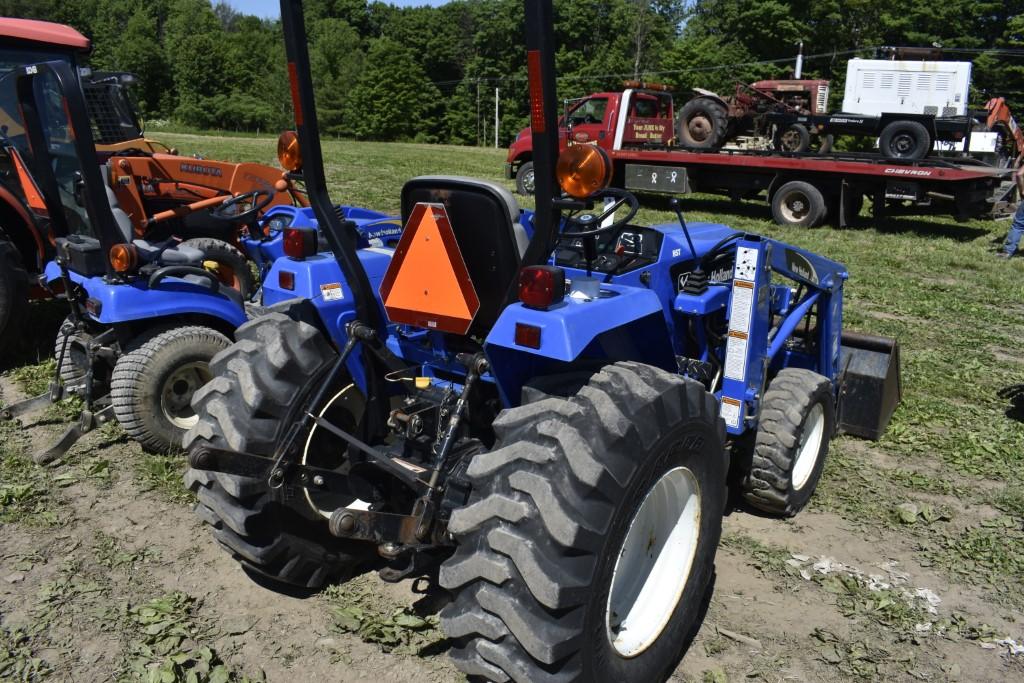 New Holland TC30 Tractor