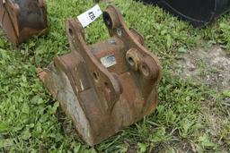 18" Tooth Bucket for 12k Class Machine
