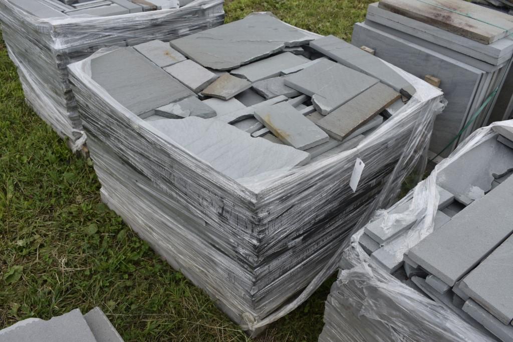 Pallet of Misc Bluestone Pieces