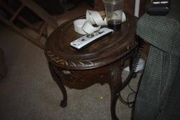 little wooden table
