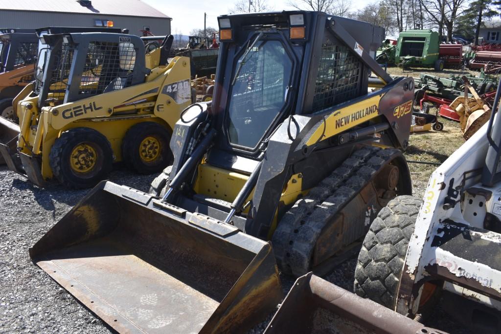 New Holland C175 Skidsteer with Tracks