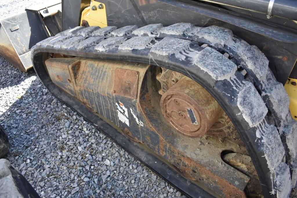 New Holland C175 Skidsteer with Tracks