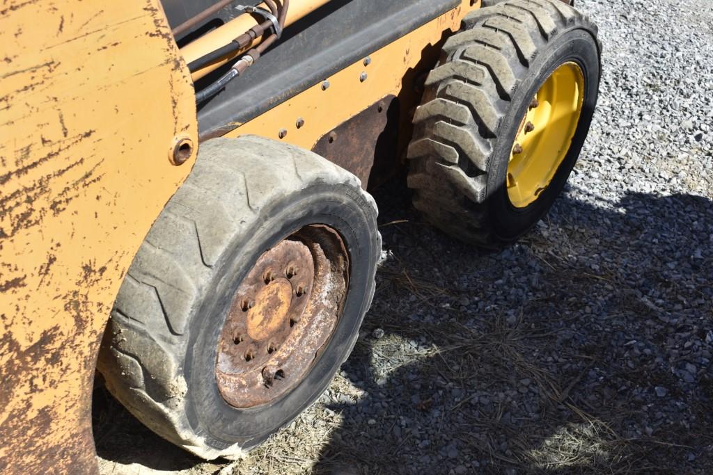 Case 420 Skidsteer