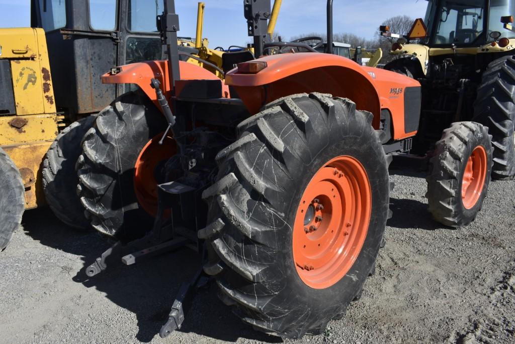 Kubota M95S Tractor