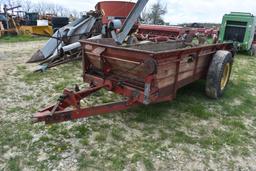 International 175 Manure Spreader