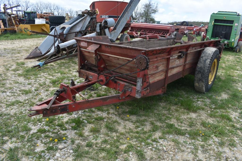 International 175 Manure Spreader