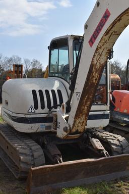 Terex HR 32 Excavator