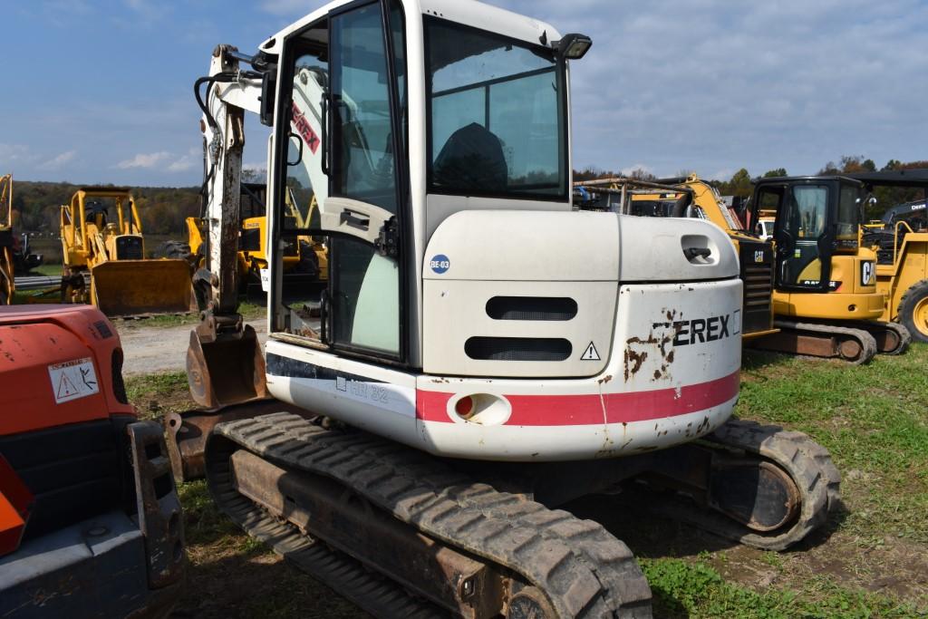 Terex HR 32 Excavator