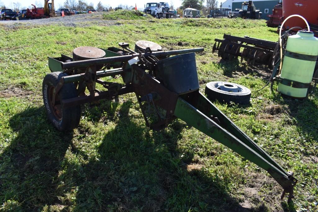 John Deere 2 Row Mechanical Corn Planter