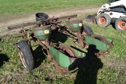 John Deere 2 Row Mechanical Corn Planter