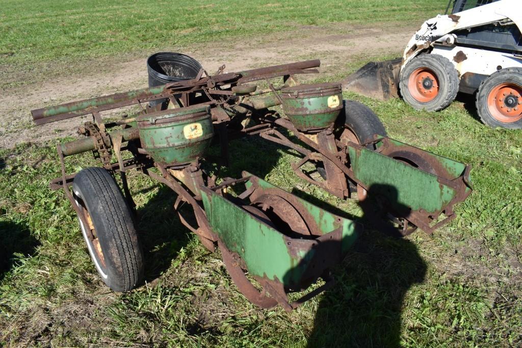 John Deere 2 Row Mechanical Corn Planter