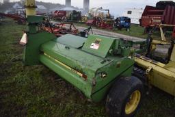 John Deere 3960 Chopper Unit with Hay head and Corn Head