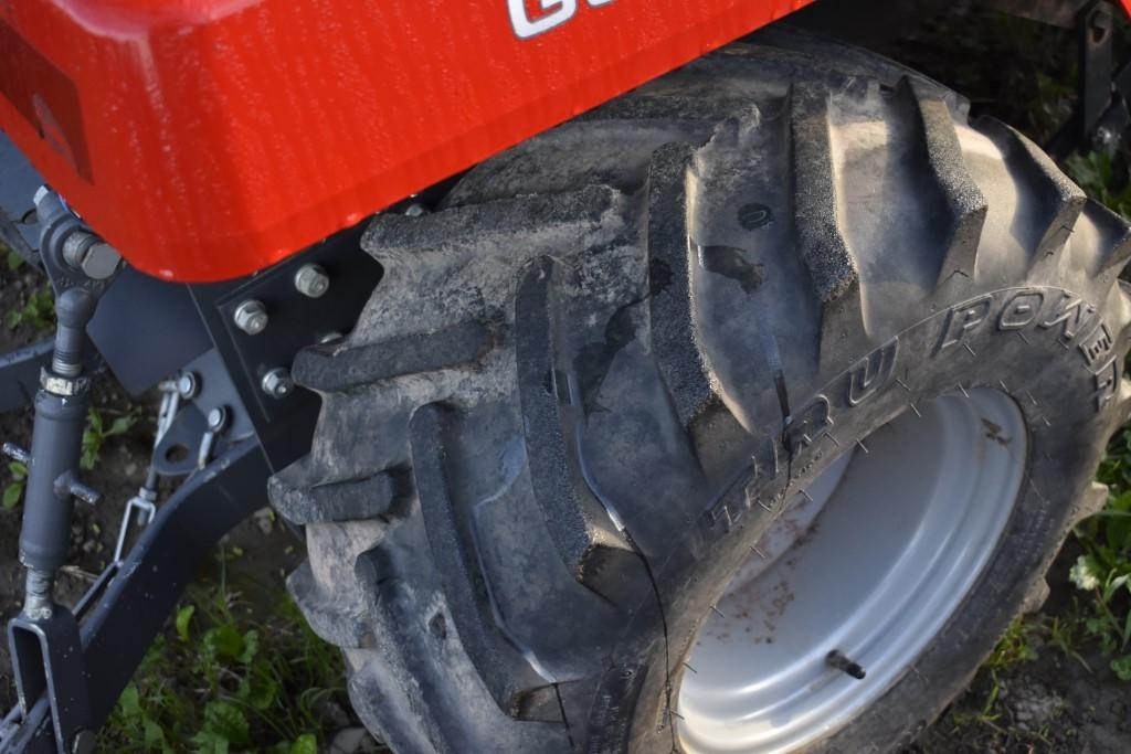 Massey Ferguson GC1715 Compact Tractor with Loader