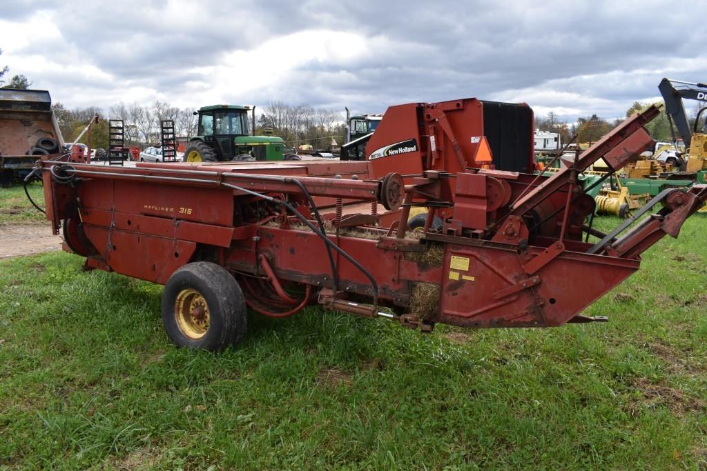 New Holland 315 Square Baler