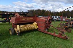 New Holland 315 Square Baler