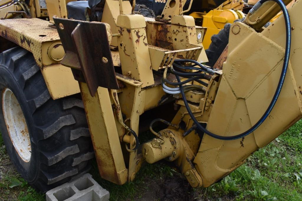 International 3500 Diesel Back Hoe and Loader