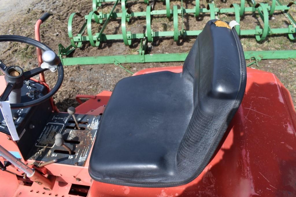 Gravely 8122 Lawn Tractor