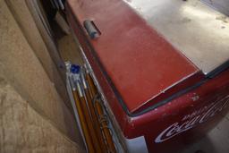 Cavalier CMD-D Coca-Cola Cooler Machine