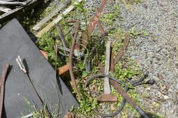 Group of Vintage Items