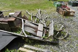 Group of Vintage Items