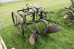 2 Bottom Trailer Plow