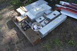 Pallet of Electrical Items