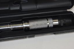 Pittsburgh 3/8" Click Type 80ftlb Torque Wrench